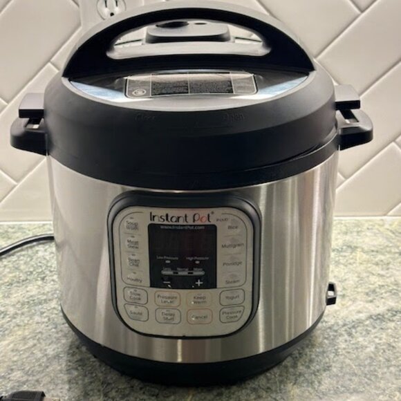 Instant Pot IP-DU060 V3/80 V2/DUO - NEW - Picture 2 of 9